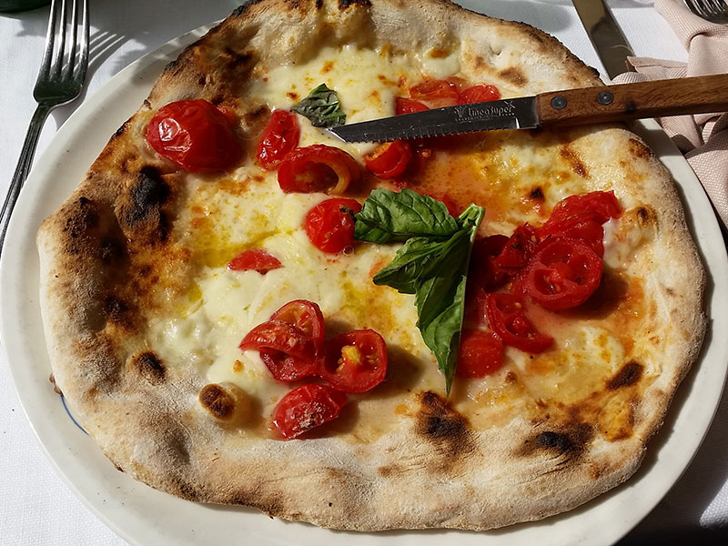 Wood Fired Pizza in Isola d'Ischia, Italy